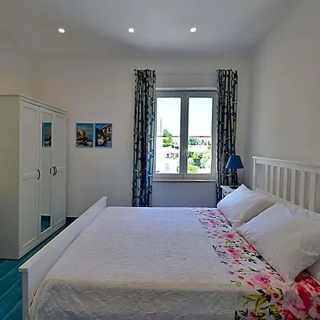 Casa Oikia فندق مبيت وإفطار 3*