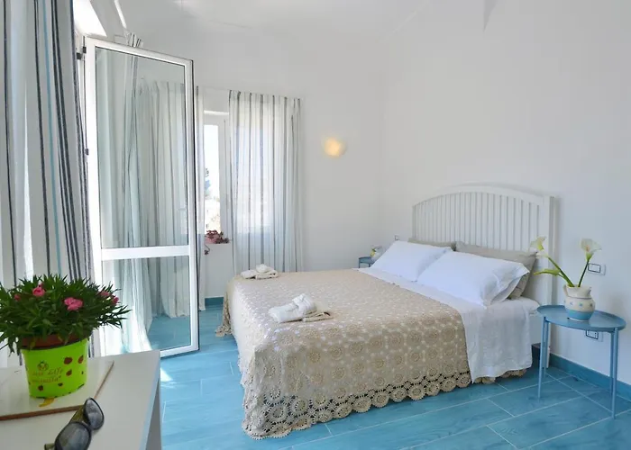 לינה וארוחת בוקר Casa Oikia