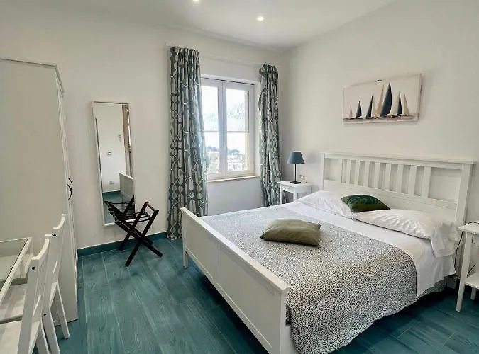 Casa Oikia לינה וארוחת בוקר אנה קאפרי